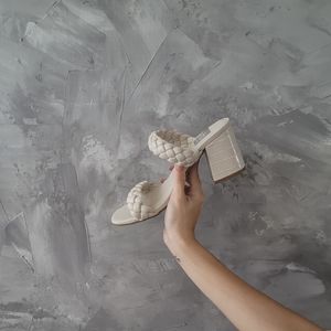 Dolce Vita Sandals, Size 7.